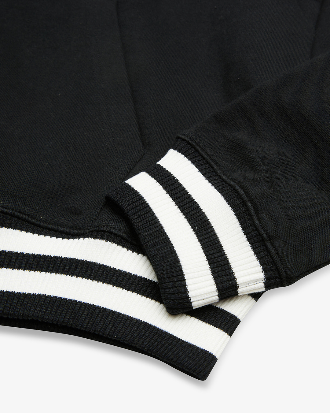 DMP248385.Patron Fleece Bomber.Black.7.jpg