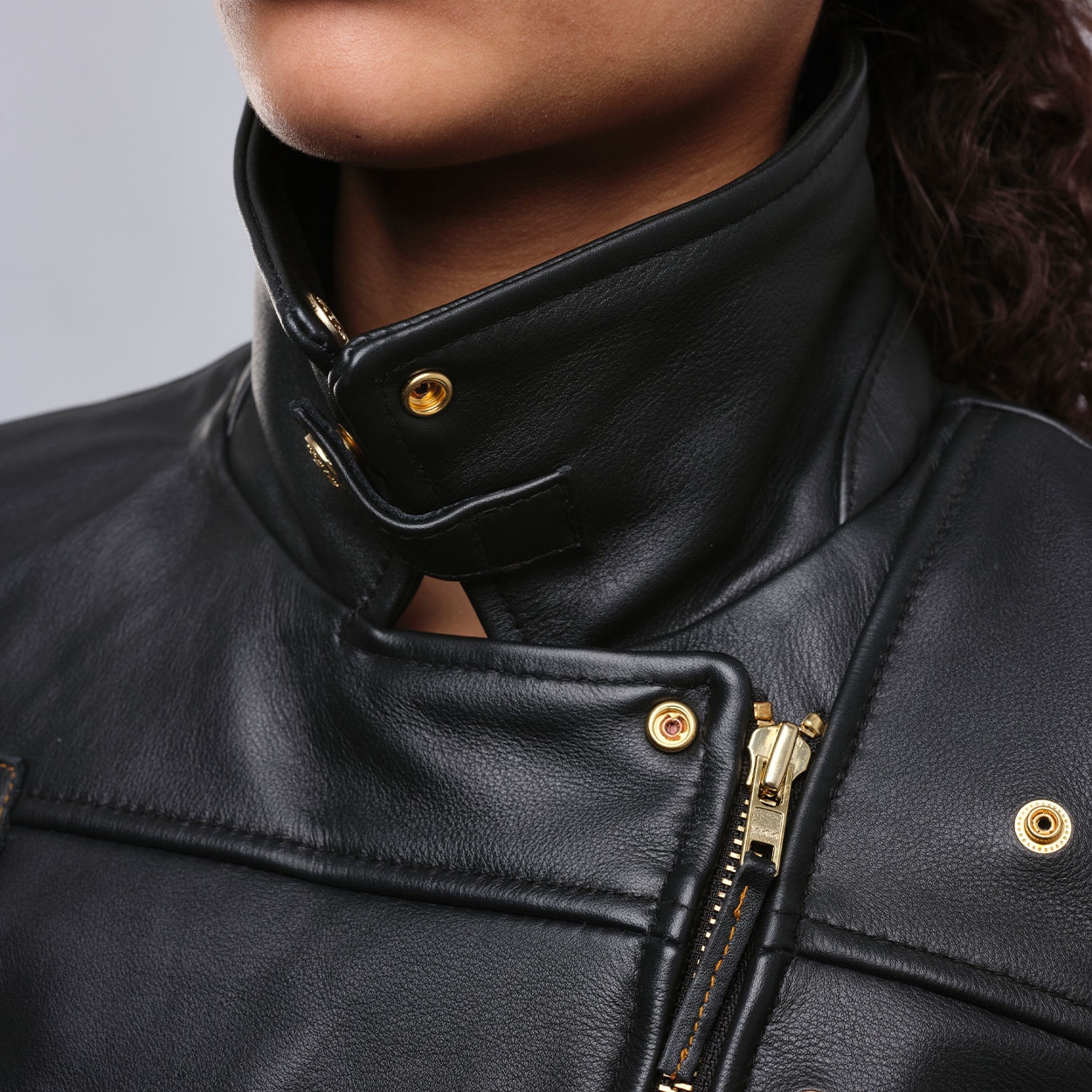 110-Black-920.jpg
