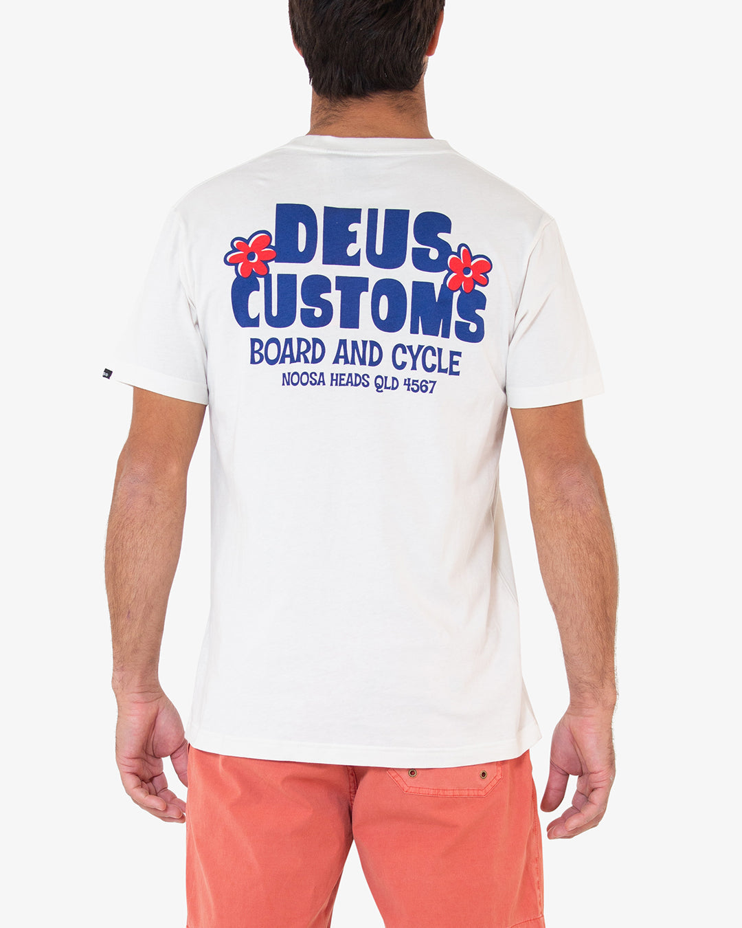 DMS2011411D.DRIFTERTEE.VINTAGEWHITE.3_1080x1350.jpg