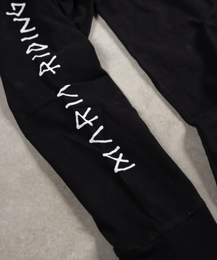 buy-black-maria-longsleeve-4_720x.png