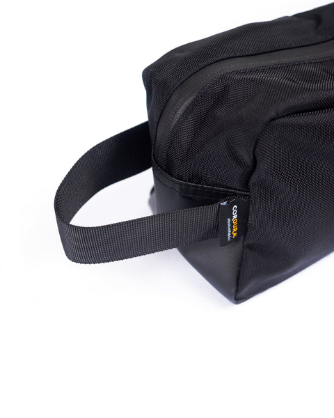 ShorelineWashBag_Black_6.jpg