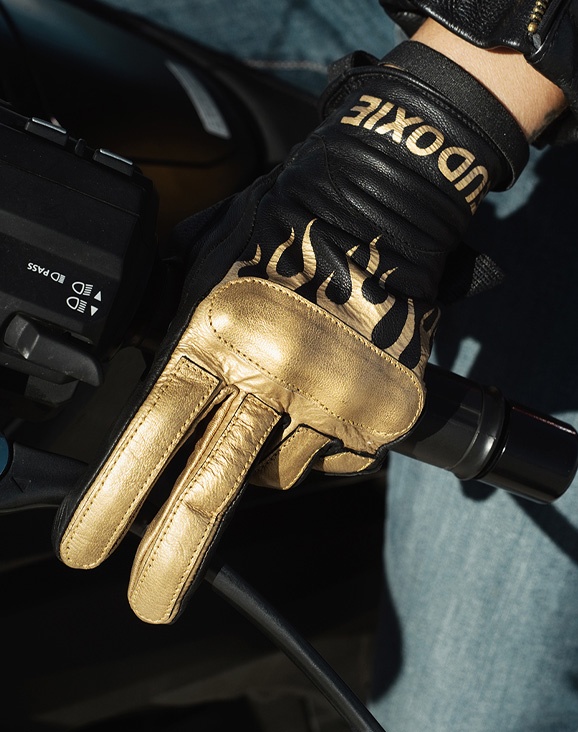 eudoxie-gants-jody-burn-1.jpg