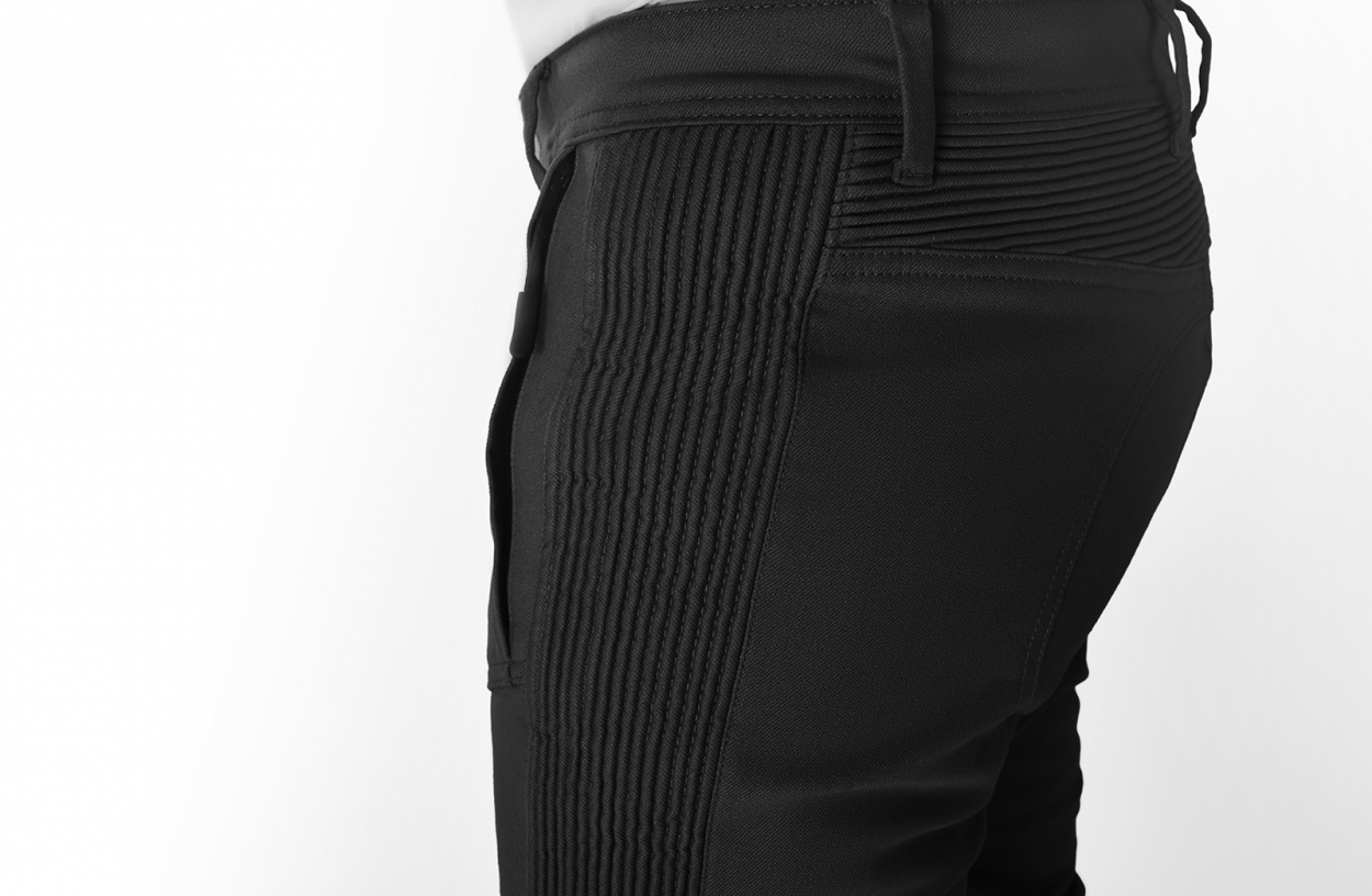 110-Black-1040.jpg