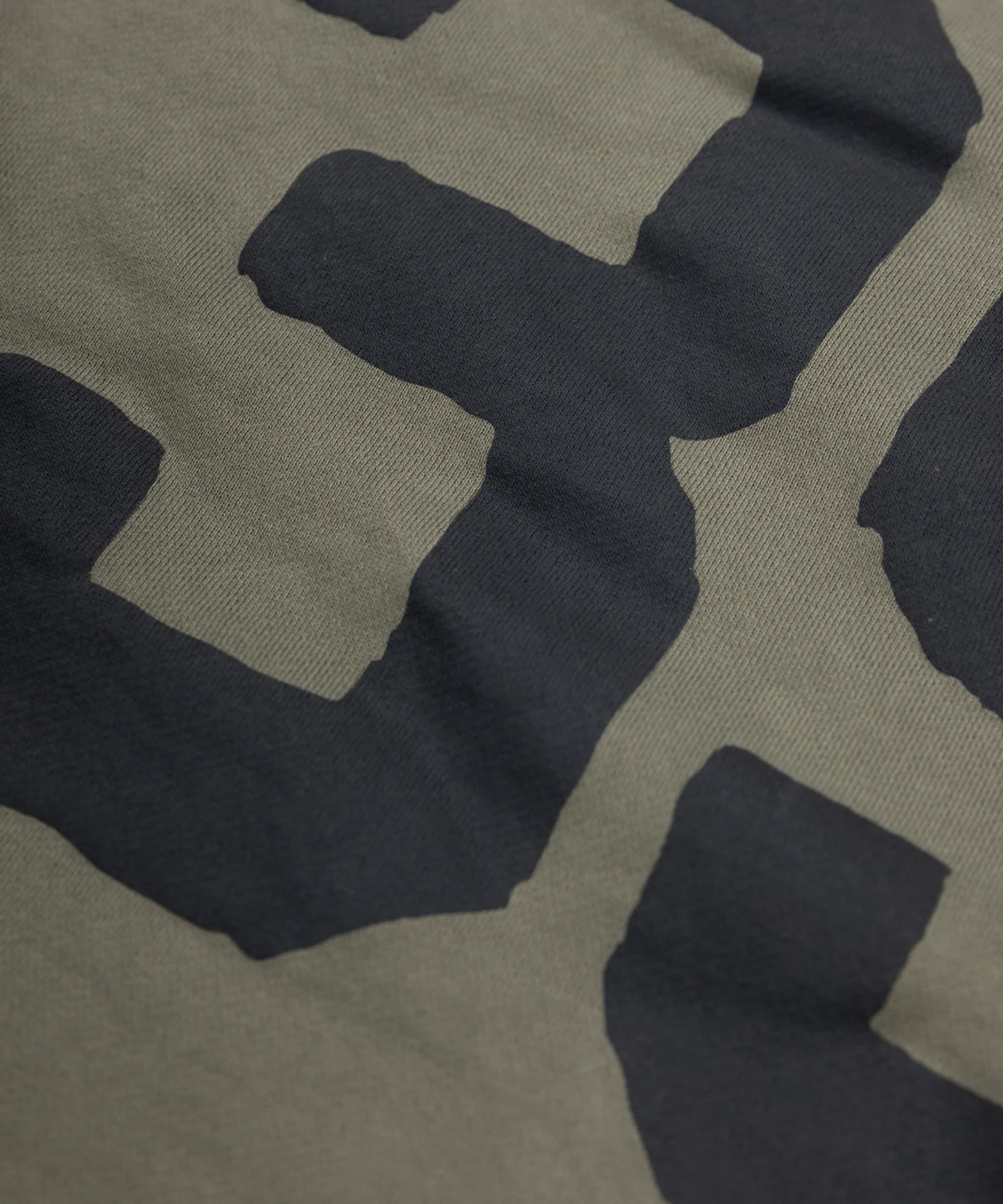 Maria_Spades_ArmyGreen_6.png