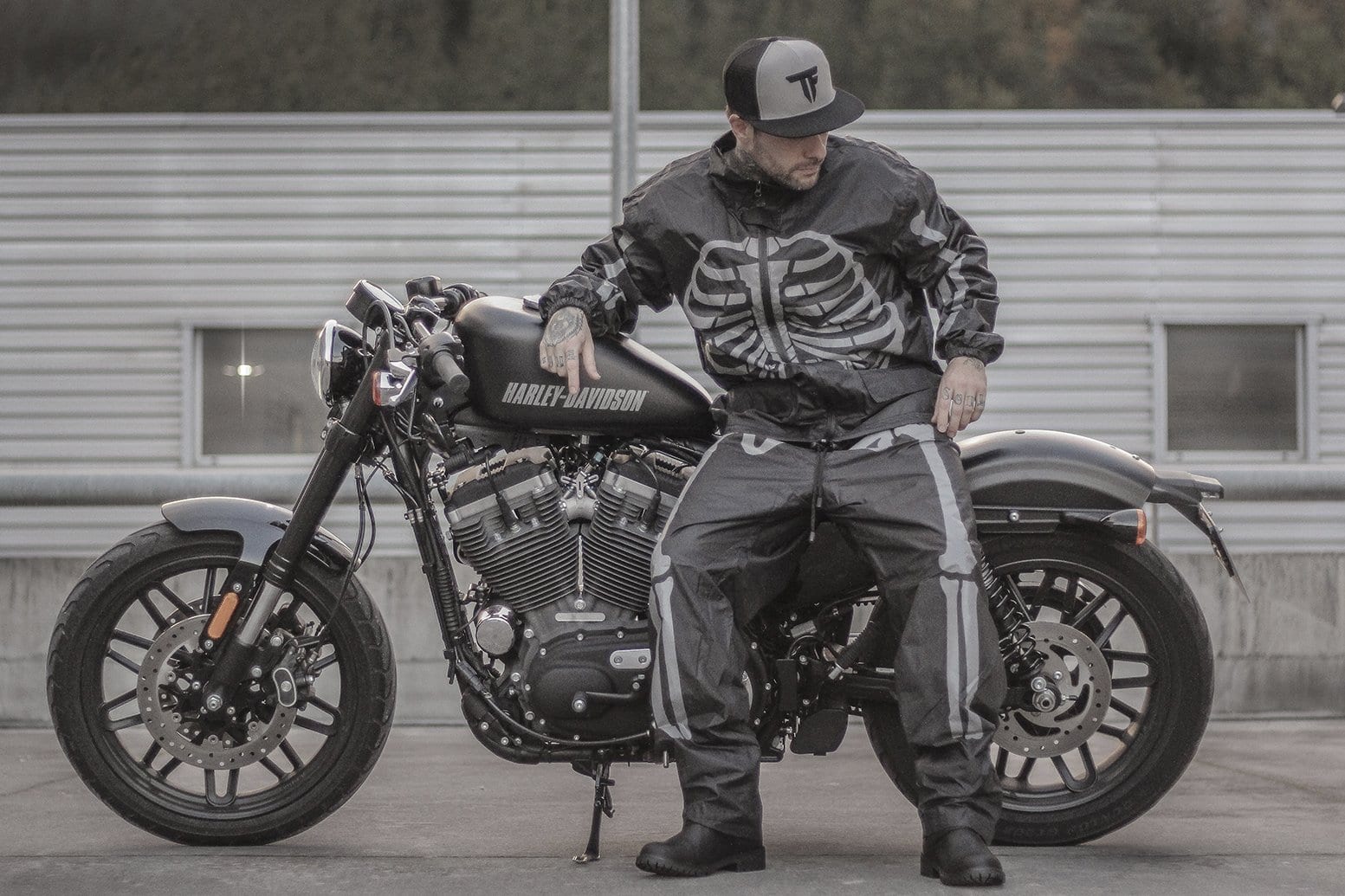FUEL "Day of the dead" Rain suit - Medium - Bild 5
