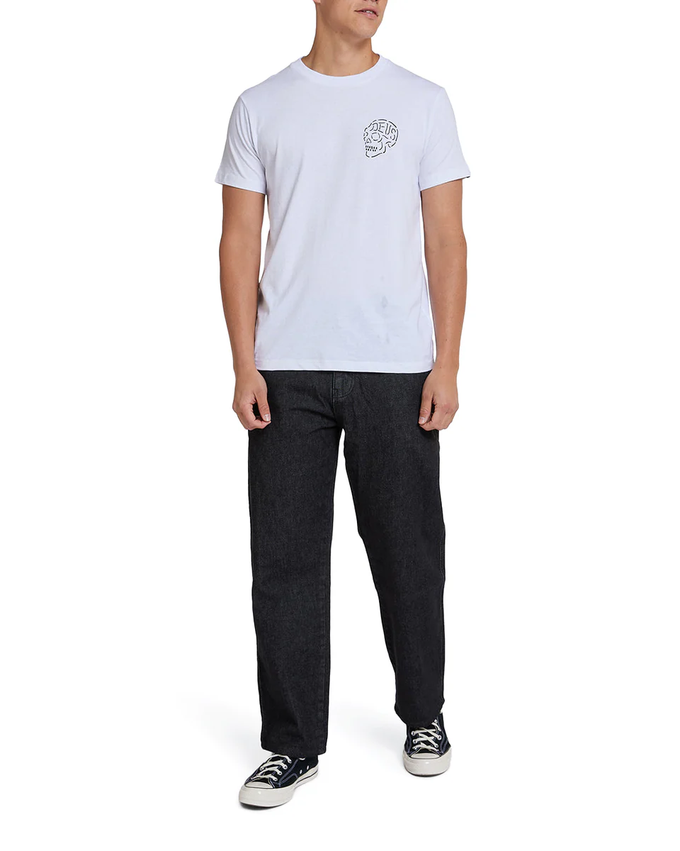 VeniceSkullTee_White_3.jpg