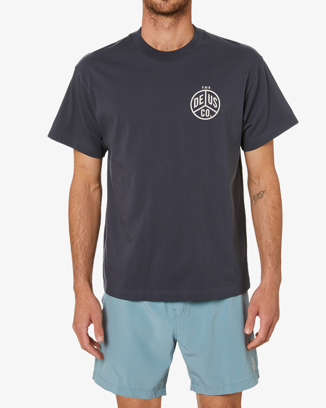 DMS2011417A.DICE TEE.SHADOW GREY.1.jpg