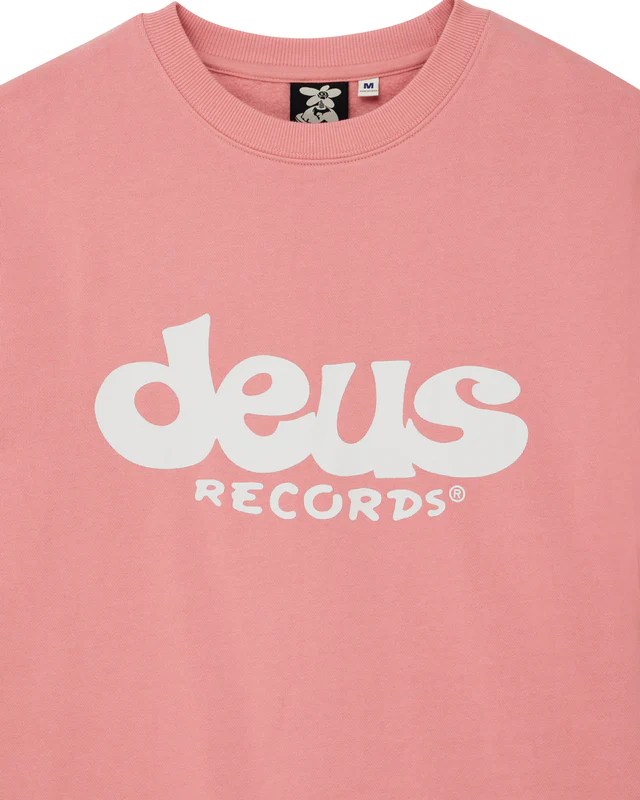 DEUS_Smile Crew_LobsterBisquePink_03.jpg