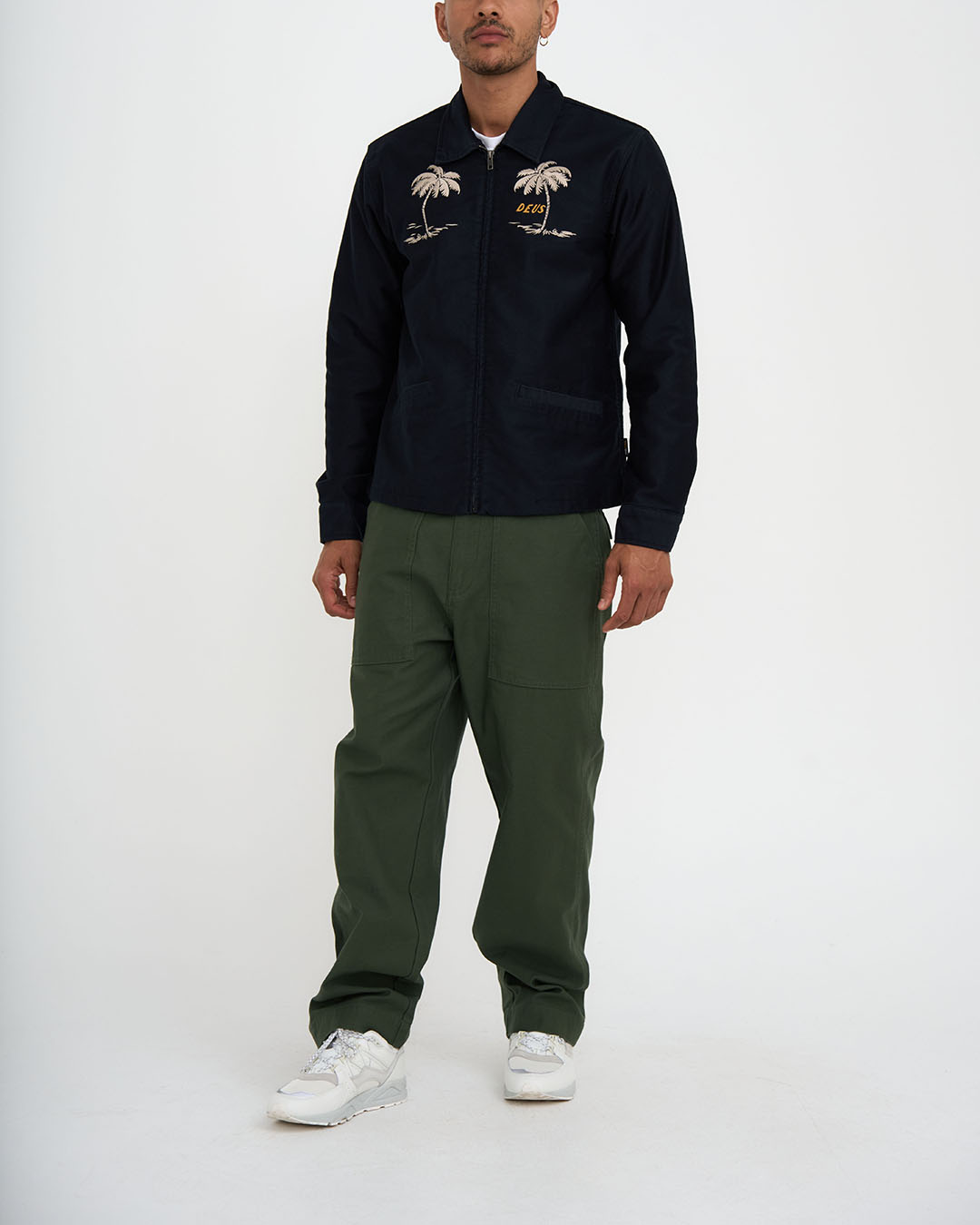 DMF236985.Stranded Souvenir Jacket.Black.2.jpg