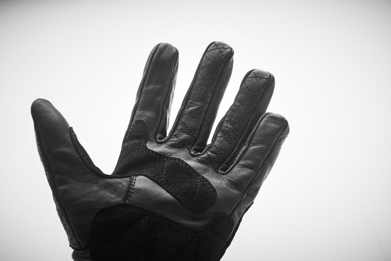 110-Black-4.jpg