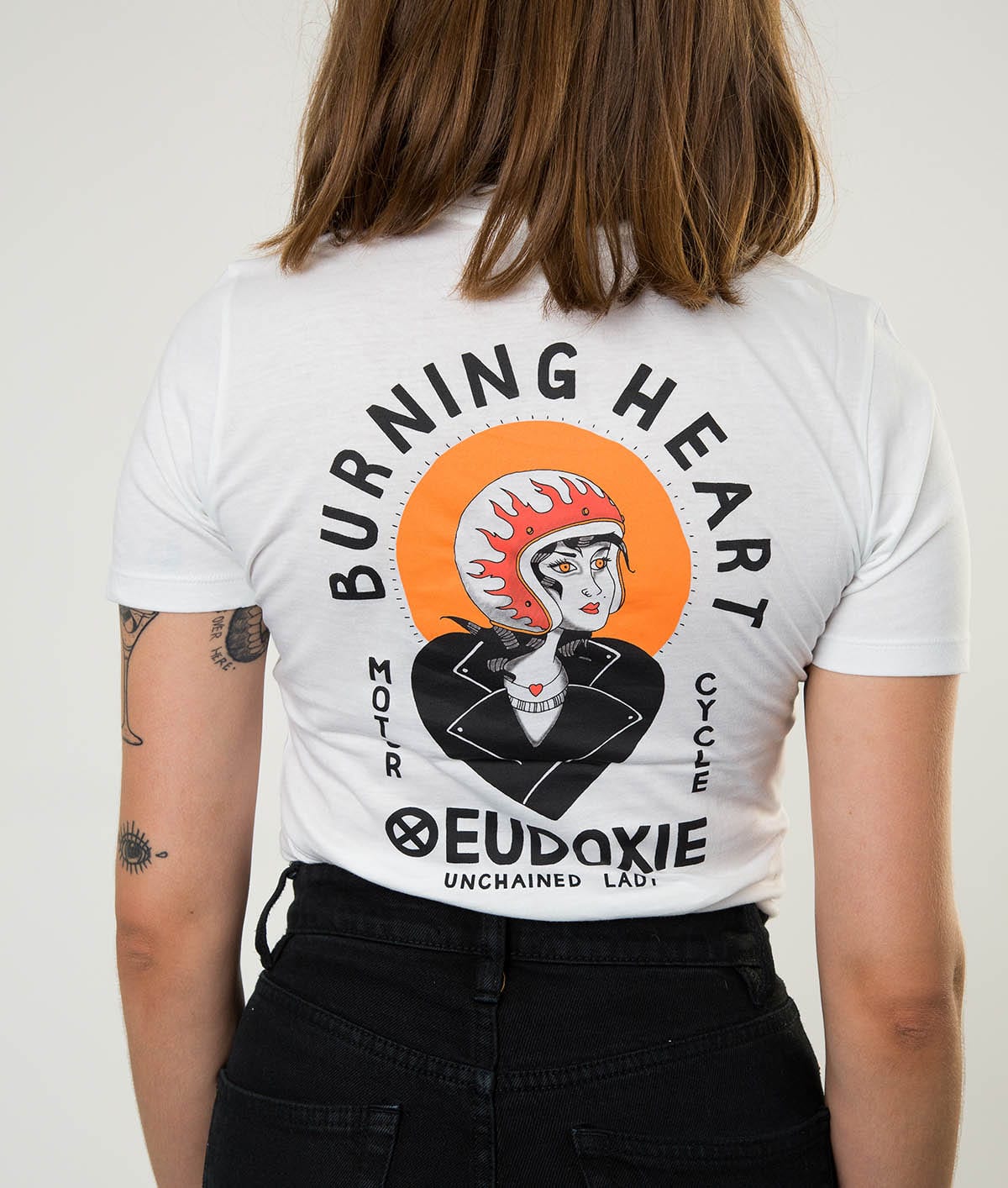 Eudoxie Marie T-Shirt Curved White - Medium - Bild 1