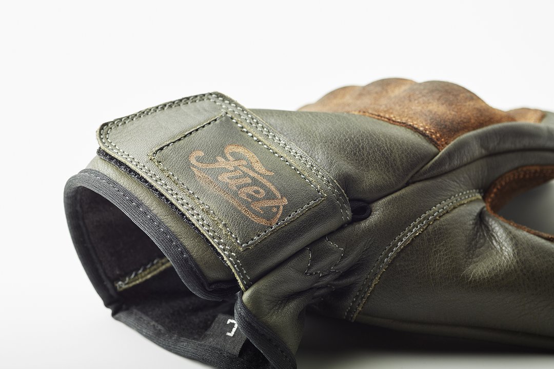 Rodeo_Glove_0002_Fuel_10_1080x.jpg