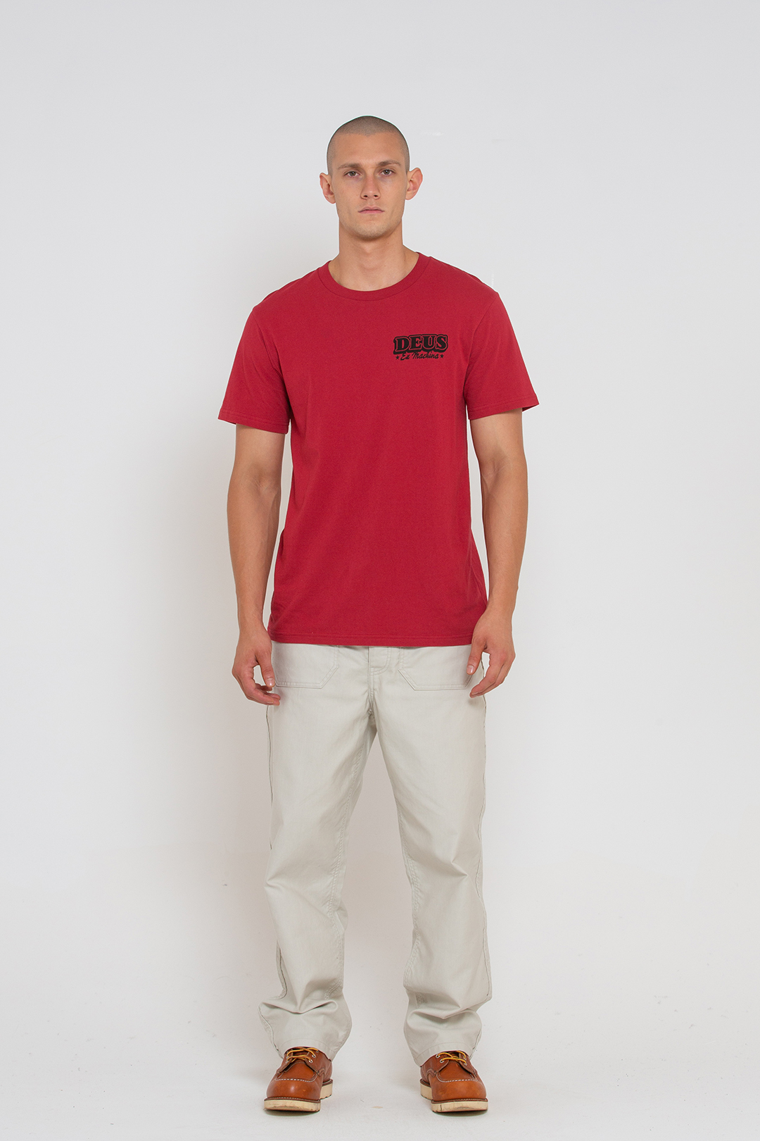 DMF221400B.Memphis Tee.Chilli Red.1.jpg
