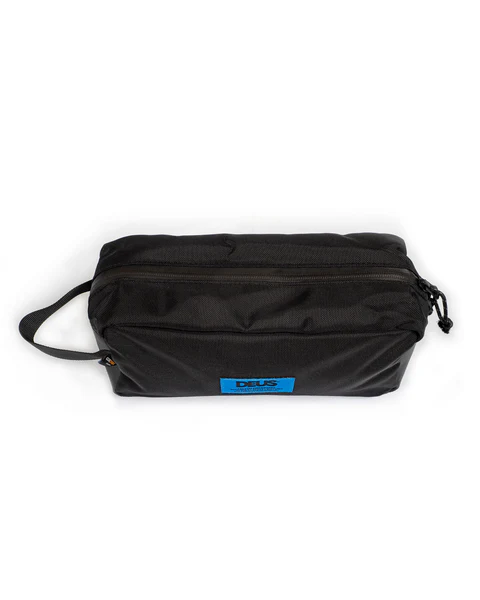 ShorelineWashBag_Black_3.jpg