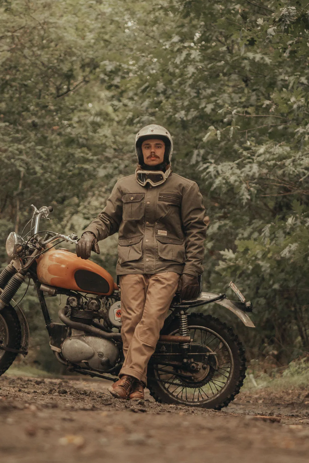 AoG_Escape_Jacket_ArmyGreen_05.jpg
