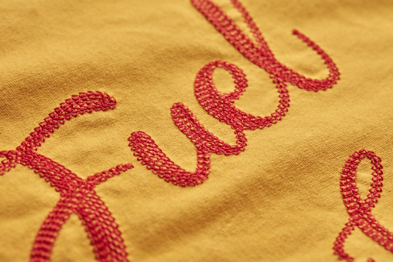 W22-SWEATSHIRT-CREW-321-Mustard-830.jpg