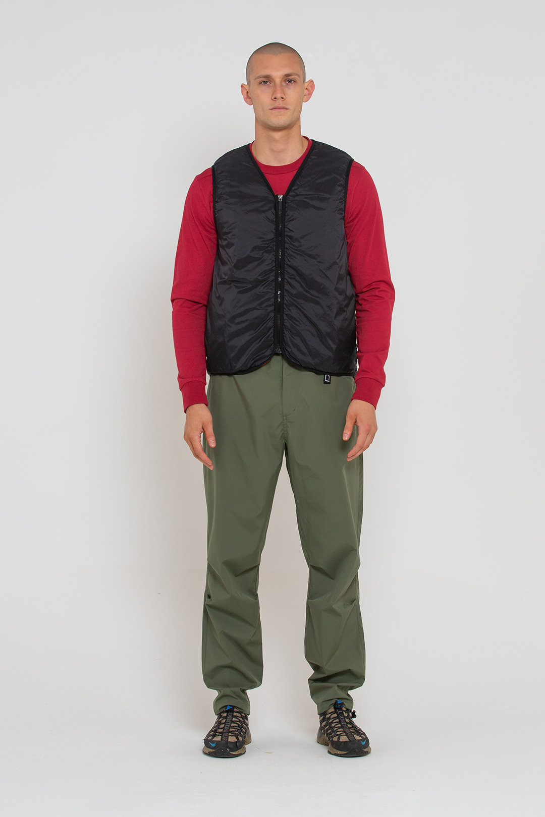 DMF226404.Cycleworks Vest.Black.1.jpg