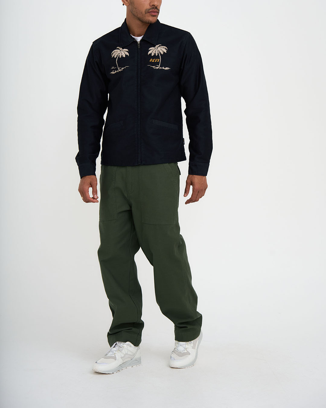 DMF236985.Stranded Souvenir Jacket.Black.1(1).jpg
