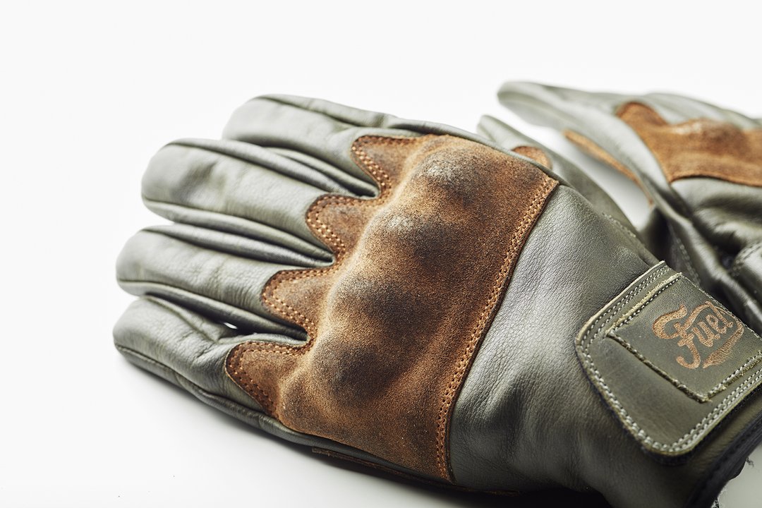 Rodeo_Glove_0005_Fuel_07_1080x.jpg